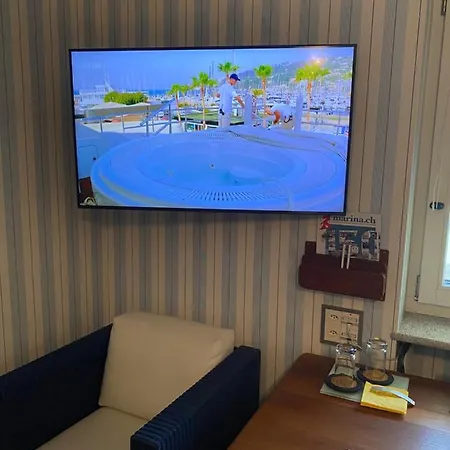 Yachtsport Maggiore Hotell 5*